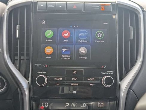 Used 2022 Subaru Ascent Touring AWD/4WD image 16