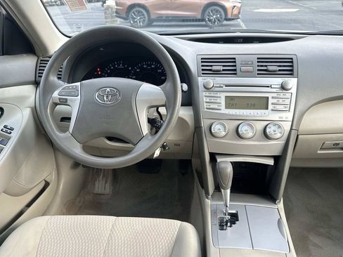 Used 2011 Toyota Camry LE w/ LE Extra-Value Pkg FWD image 16
