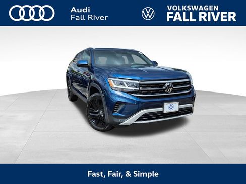 Certified 2023 Volkswagen Atlas Cross Sport SE w/ Black Wheel Package AWD/4WD image 1