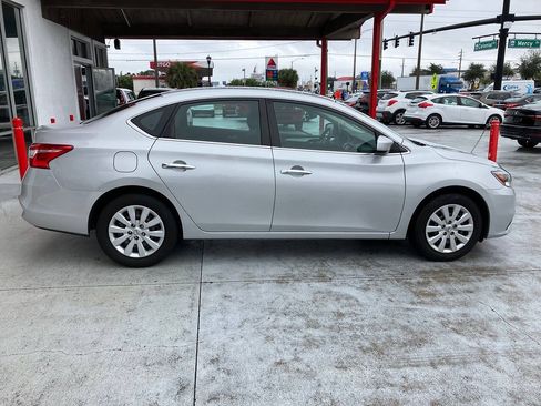 Used 2019 Nissan Sentra S FWD image 7