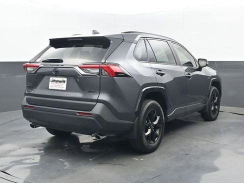 Used 2024 Toyota RAV4 XLE FWD image 22
