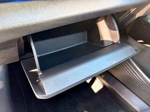 Used 2022 Volkswagen ID.4 Pro S w/ Gradient Package image 19