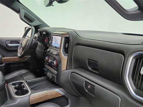 Used 2021 Chevrolet Silverado 1500 High Country w/ Technology Package image 21