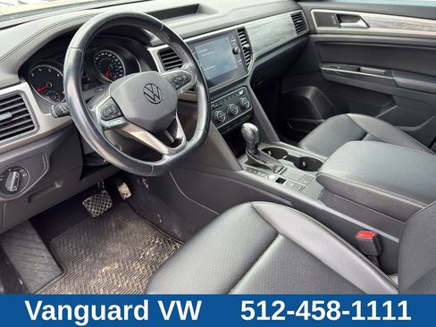 Used 2020 Volkswagen Atlas Cross Sport SE FWD image 9