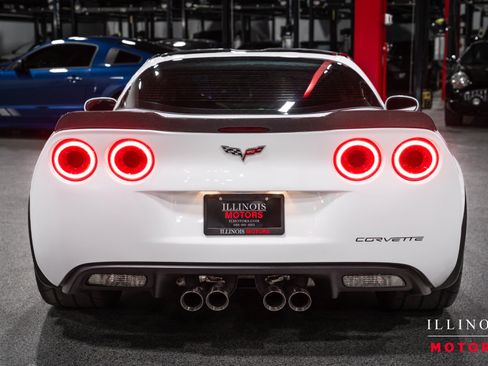 Used 2013 Chevrolet Corvette Grand Sport w/ 2LT Preferred Equipment Group RWD image 4