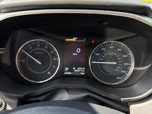 Used 2019 Subaru Impreza 2.0i Limited AWD/4WD image 5