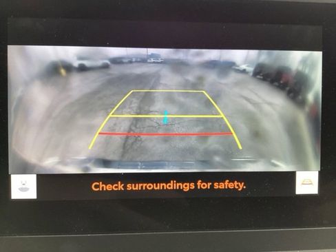 Used 2025 Toyota Tacoma SR5 image 26