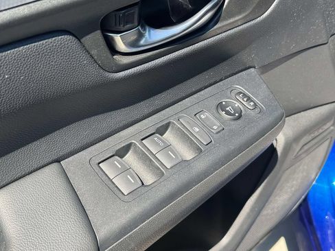 Used 2024 Honda CR-V LX image 27