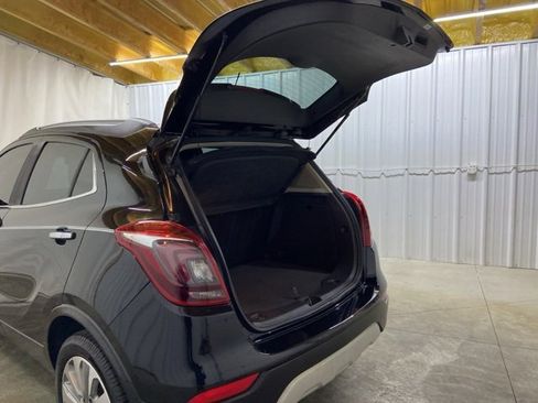 Used 2018 Buick Encore Preferred image 10