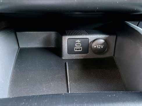 Used 2025 Ford Escape Active AWD/4WD image 33