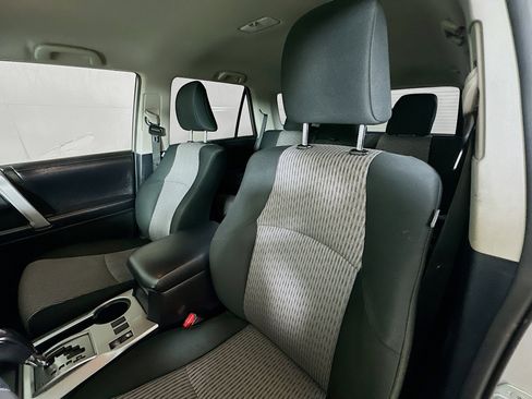 Used 2016 Toyota 4Runner SR5 image 20