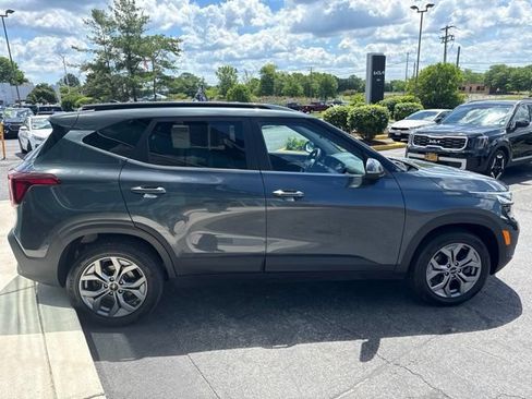 Certified 2024 Kia Seltos S AWD/4WD image 8