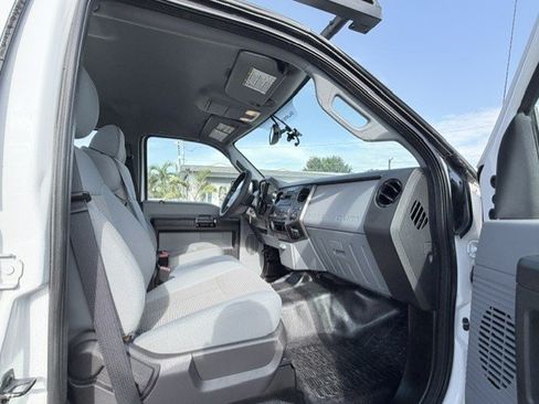 Used 2016 Ford F250 XL w/ Power Equipment Group RWD image 19