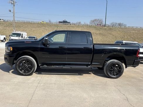 Used 2024 RAM 2500 Big Horn w/ Night Edition image 9