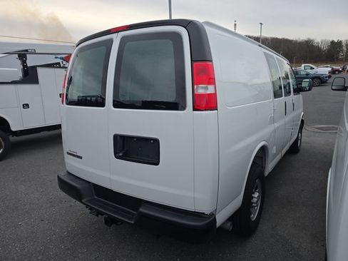 New 2025 Chevrolet Express 3500 w/ Driver Convenience Package RWD image 6