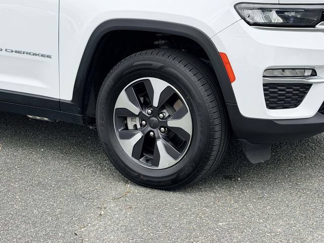 Used 2024 Jeep Grand Cherokee Limited 4xe AWD/4WD image 7