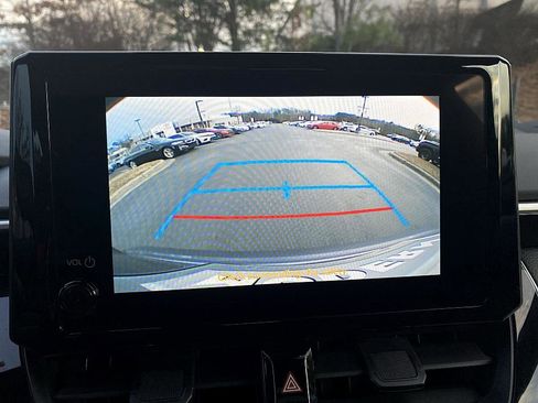 Certified 2025 Toyota Corolla SE image 15