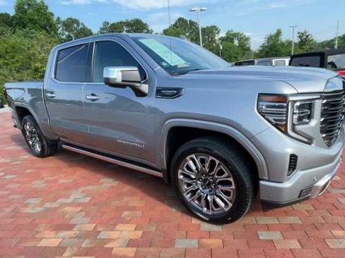 Used 2024 GMC Sierra 1500 Denali Ultimate AWD/4WD image 3