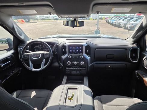 Used 2020 GMC Sierra 1500 Elevation w/ Elevation Value Package AWD/4WD image 12