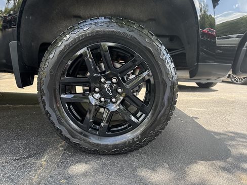 Certified 2024 Chevrolet Silverado 1500 LT Trail Boss w/ Convenience Package II AWD/4WD image 20