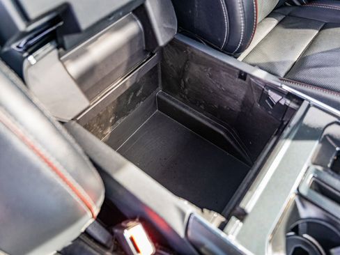 Used 2021 Ford F150 Lariat image 11