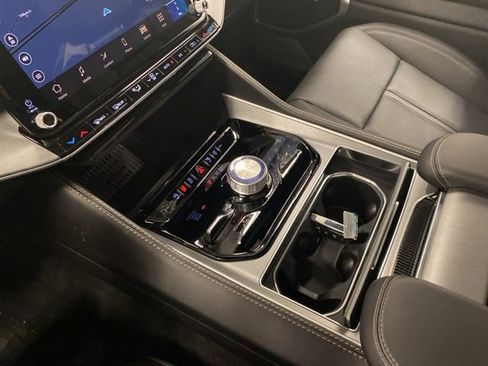 New 2026 Jeep Grand Wagoneer Limited w/ Premium Group II image 16