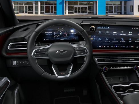 New 2026 Chevrolet Traverse Z71 w/ Enhanced Driving Package AWD/4WD image 8