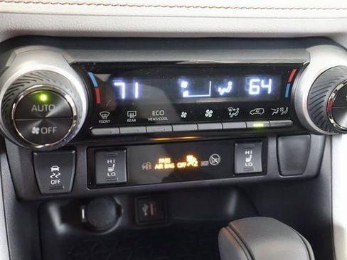 New 2025 Toyota RAV4 XLE image 18