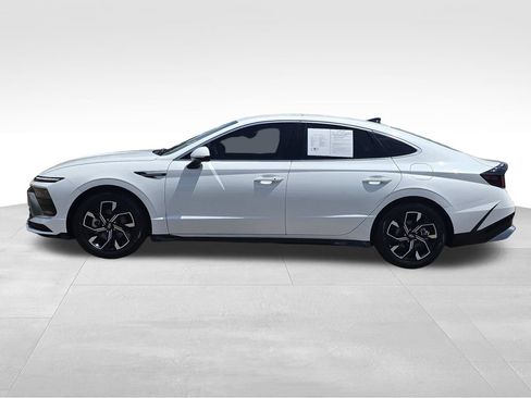 Used 2024 Hyundai Sonata SEL FWD image 9