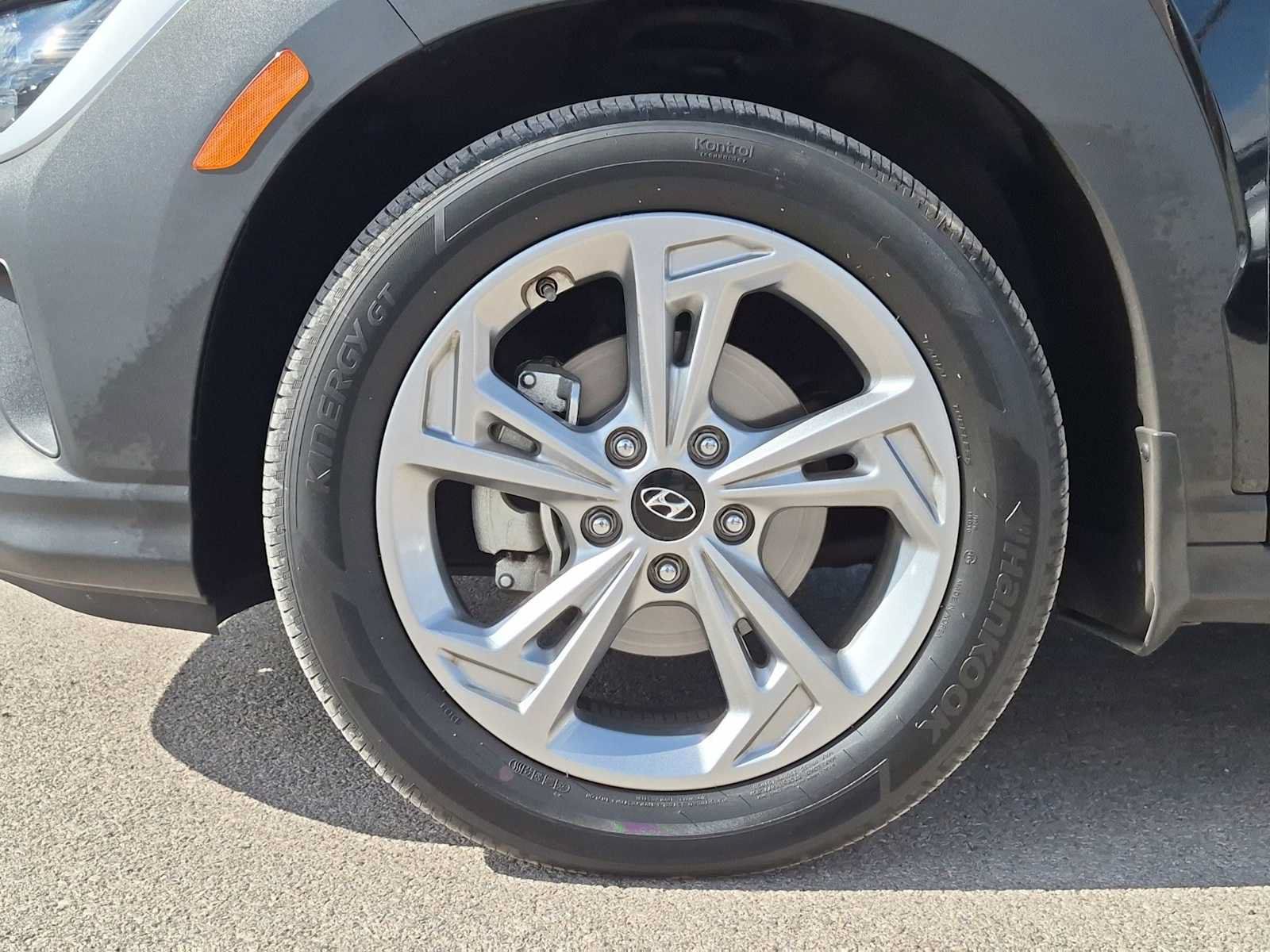 Certified 2022 Hyundai Kona SEL FWD image 13