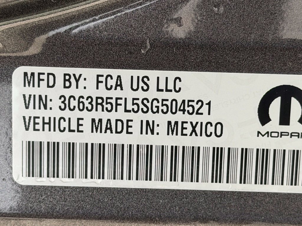 Used 2025 RAM 2500 Laramie AWD/4WD image 47