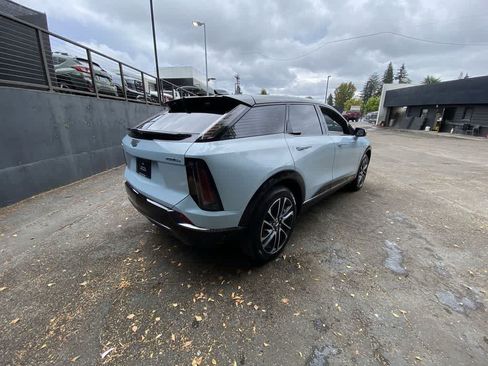Certified 2026 Cadillac Optiq Sport 1 AWD/4WD image 6