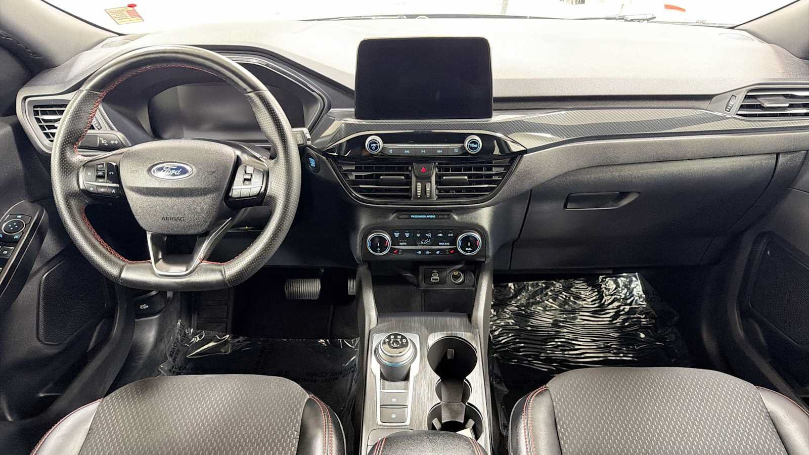 Used 2025 Ford Escape ST-Line Select AWD/4WD image 25