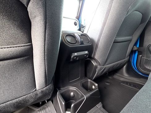 New 2026 Jeep Gladiator Sport image 12