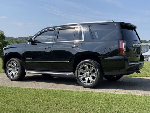 Used 2015 GMC Yukon Denali w/ Touring Package AWD/4WD image 5