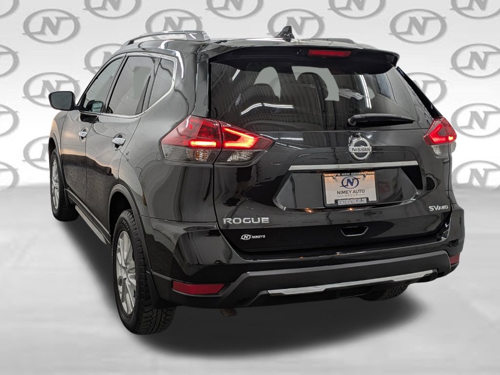Used 2018 Nissan Rogue SV AWD/4WD image 18