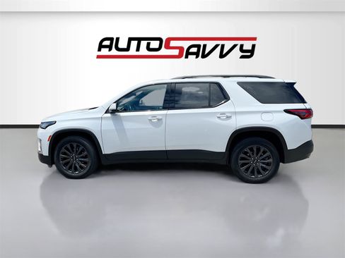Used 2022 Chevrolet Traverse RS image 4