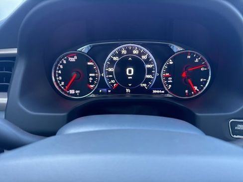 Used 2023 GMC Acadia Denali image 16