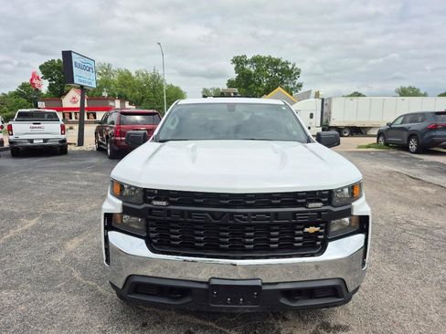 Used 2021 Chevrolet Silverado 1500 W/T w/ WT Value Package AWD/4WD image 9