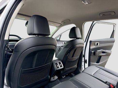 New 2026 Kia Sorento S AWD/4WD image 6