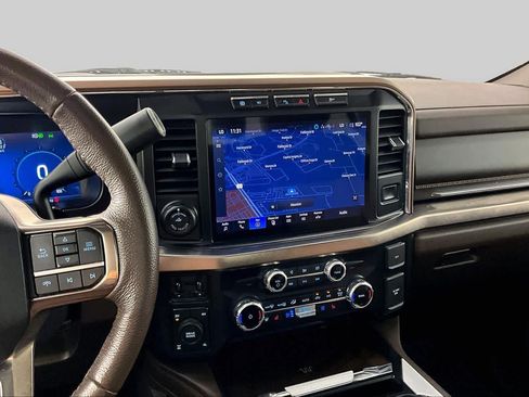 Used 2024 Ford F250 King Ranch AWD/4WD image 7