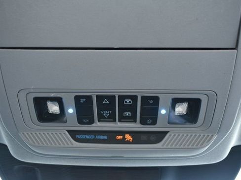 Used 2023 Ford Explorer XLT w/ Equipment Group 202A image 31