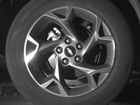 Used 2025 Chevrolet Trax LT w/ LT Convenience Package FWD image 15
