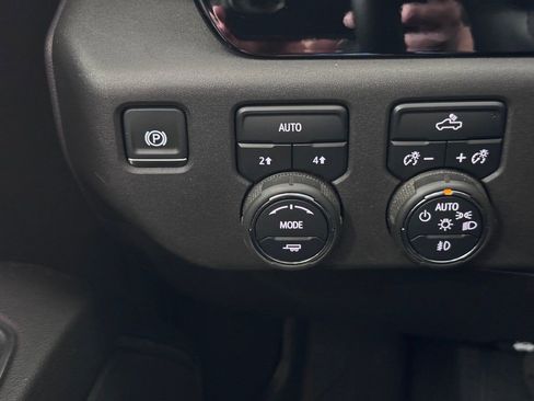 Certified 2024 Chevrolet Silverado 1500 RST image 24