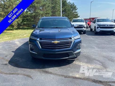 Used 2023 Chevrolet Traverse LT FWD image 13