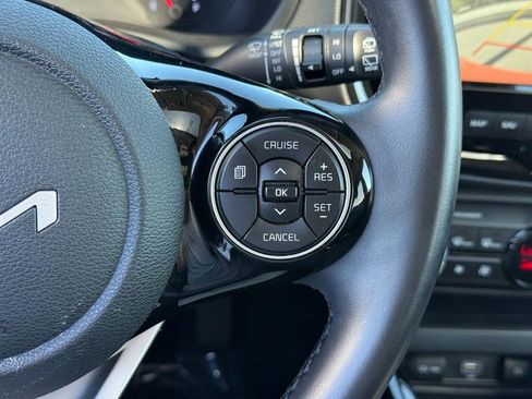 Used 2022 Kia Soul GT-Line image 23