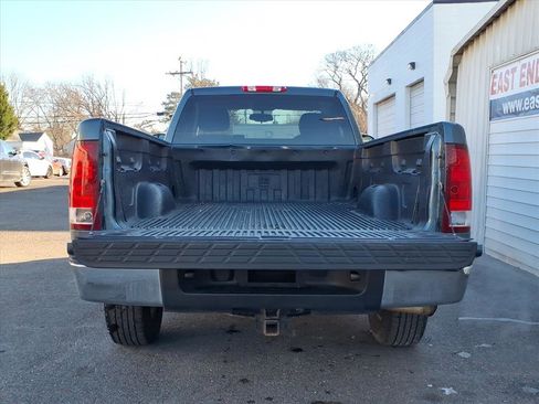 Used 2011 GMC Sierra 1500 SLE w/ SLE Preferred Package image 5