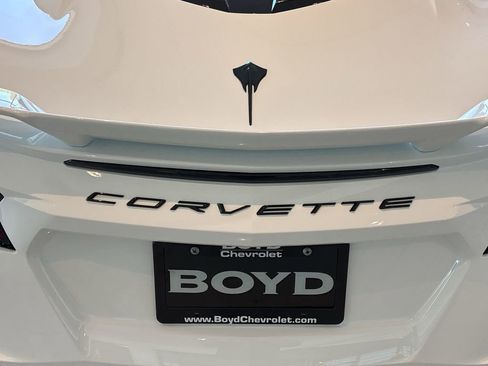 Used 2024 Chevrolet Corvette Stingray Preferred Cpe w/ Z51 Performance Package RWD image 28