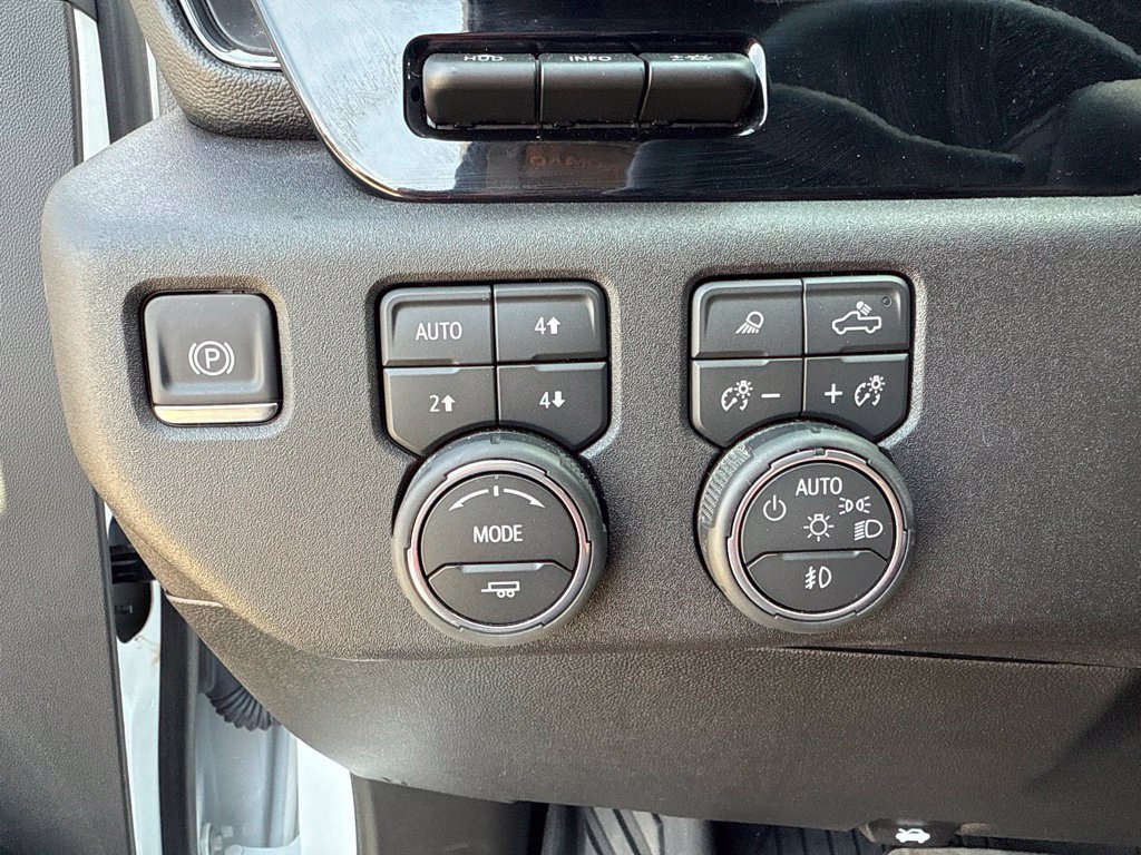 Used 2026 Chevrolet Silverado 2500 ZR2 w/ ZR2 Bison Edition AWD/4WD image 24