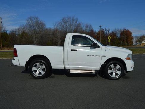 Used 2011 RAM 1500 Express image 5